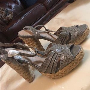 Brand new cute summer heels